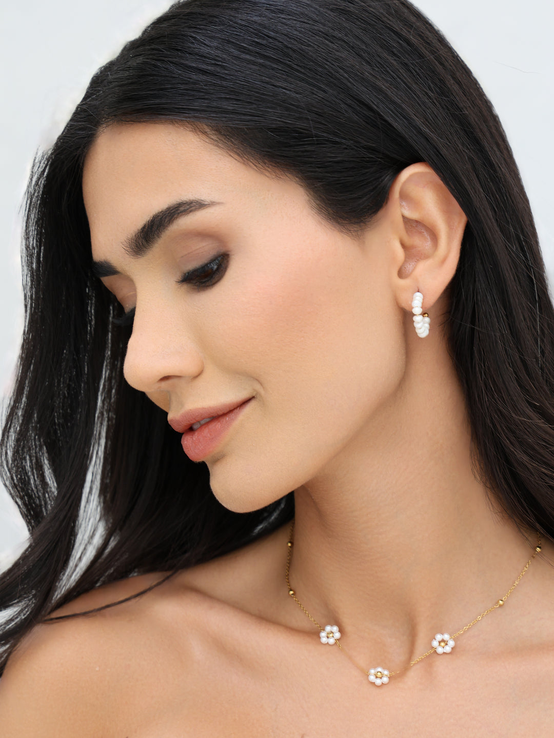 HALF PEARLS HOOPS