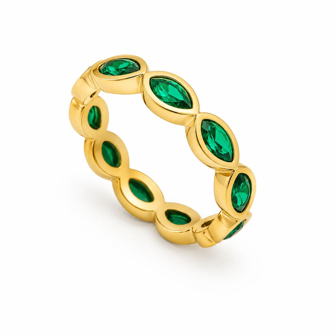 ETERNAL PEARS RING